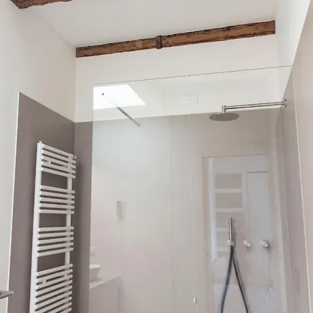 Cà Farnese Apartamento