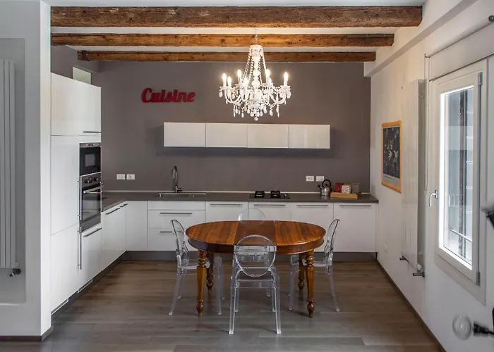 Ca Farnese Apartment Venedig